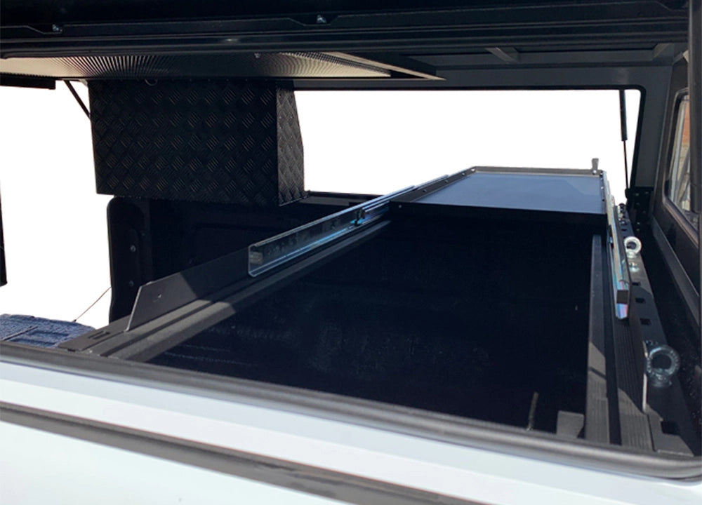 GZ Canopies - Telescopic Crate/Box Holder